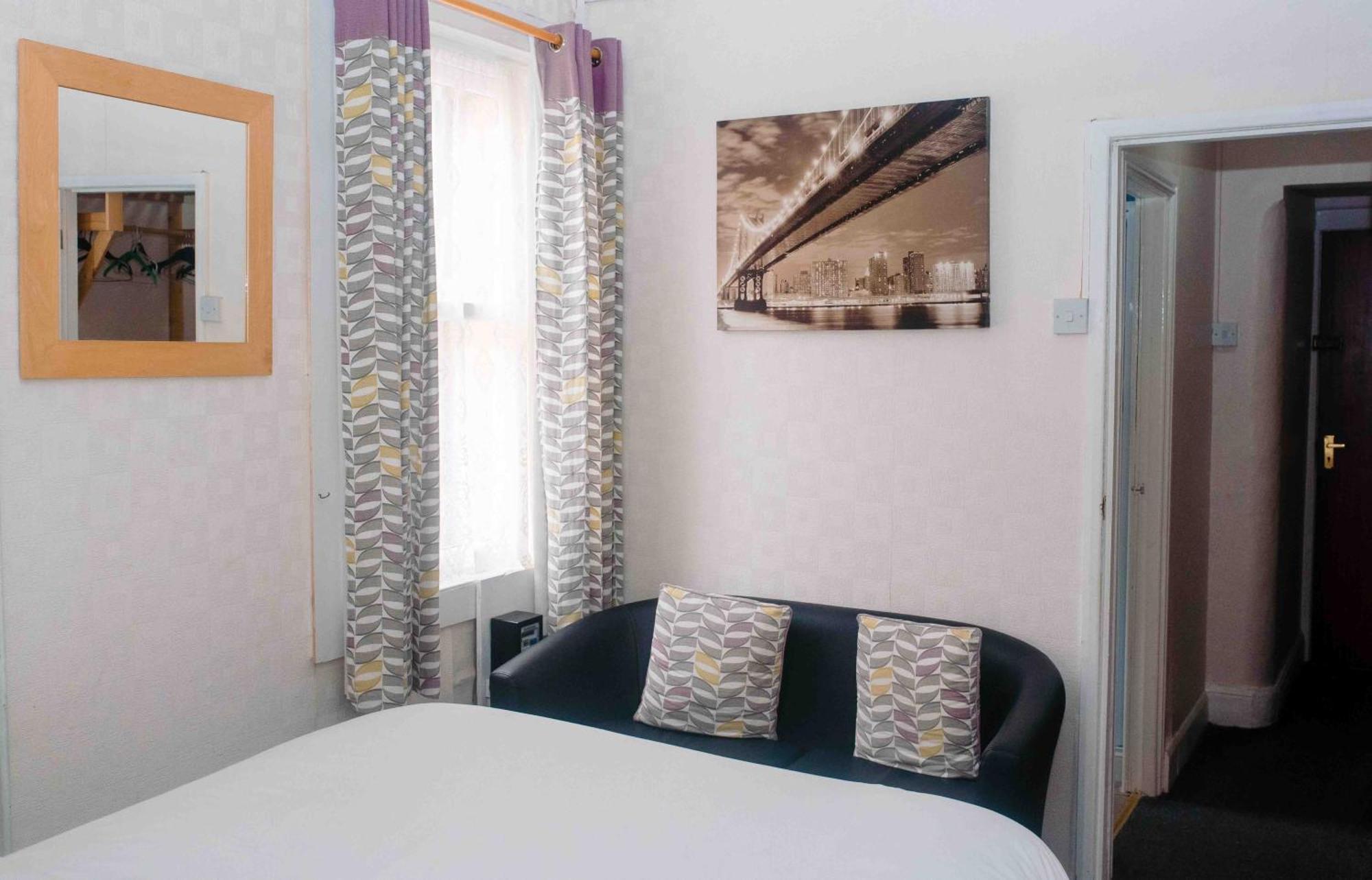 The Chadwick Aparthotel Skegness Exterior photo
