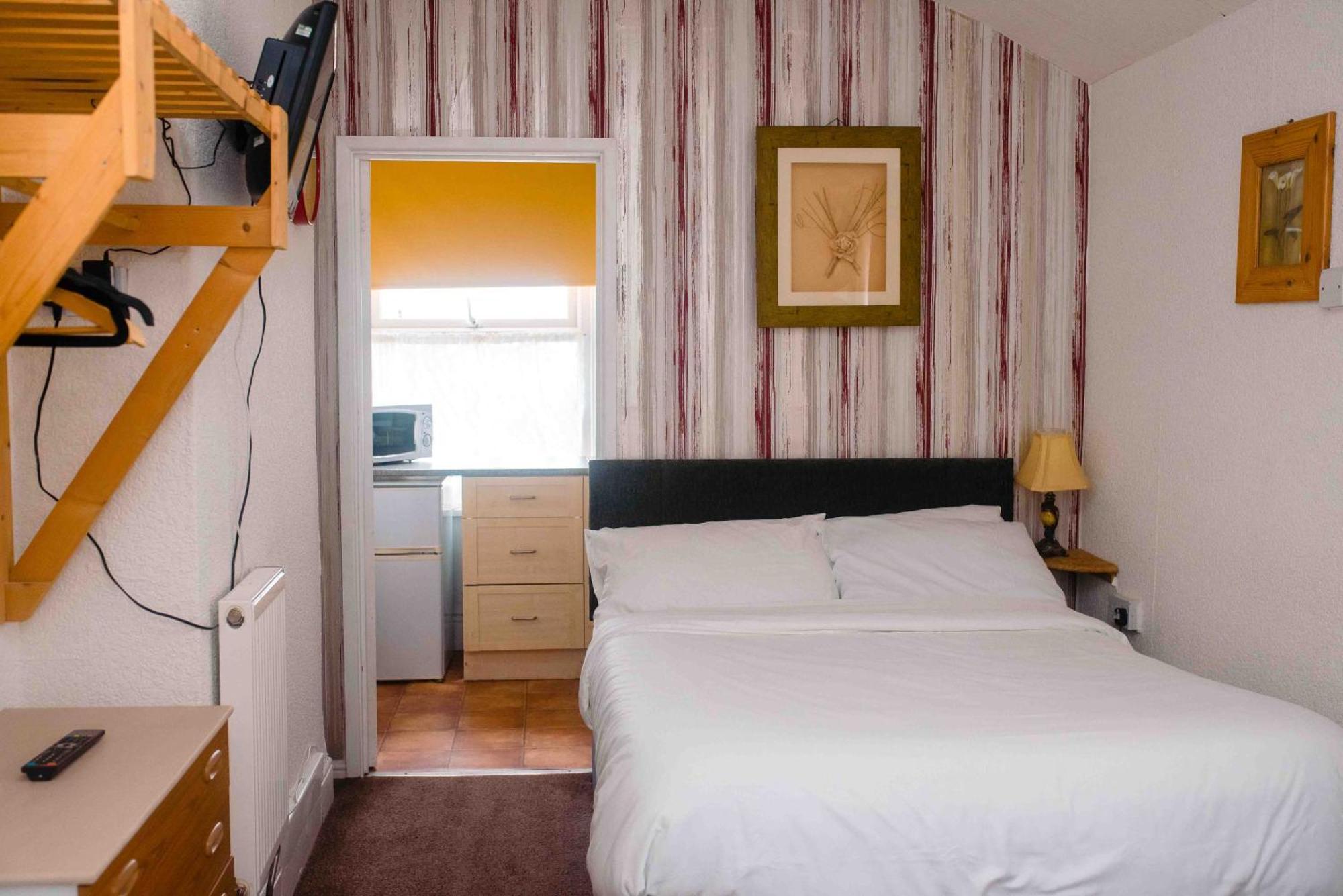 The Chadwick Aparthotel Skegness Exterior photo